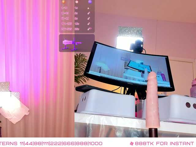 SexyBlondeDoll live cam on BongaCams