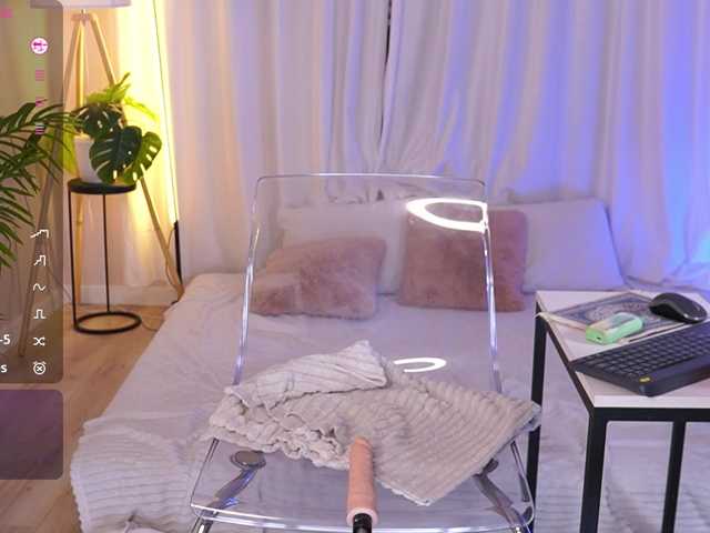 SexyBlondeDoll live cam on BongaCams