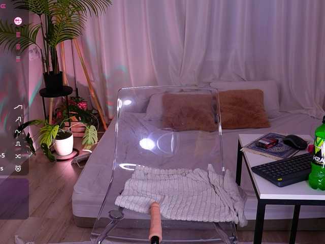 SexyBlondeDoll live cam on BongaCams