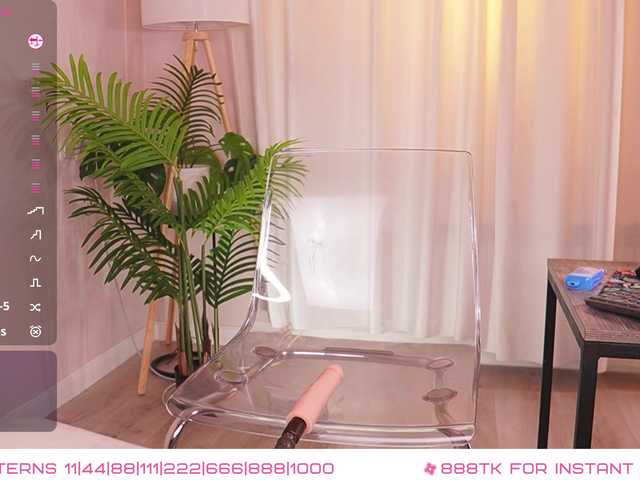 SexyBlondeDoll live cam on BongaCams