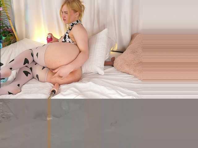 SexyBlondeDoll live cam on BongaCams