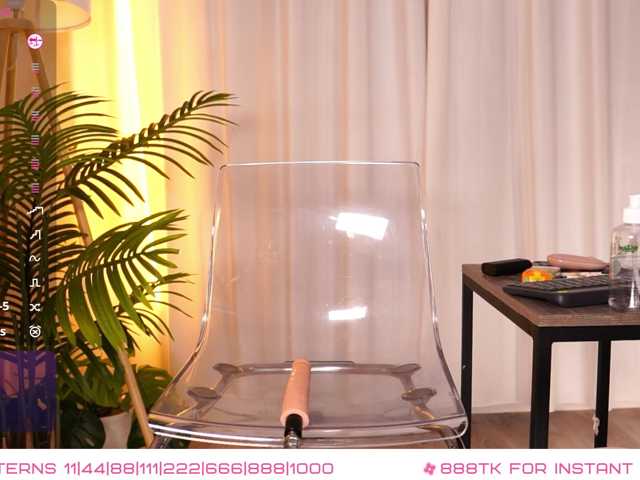 SexyBlondeDoll live cam on BongaCams