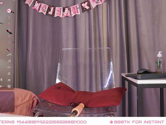 SexyBlondeDoll live cam on BongaCams