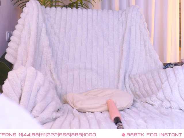 SexyBlondeDoll live cam on BongaCams