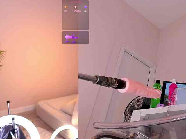 SexyBlondeDoll webcam