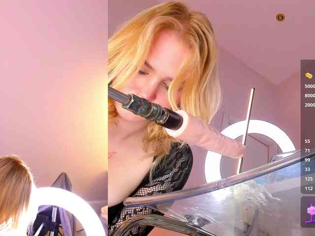 SexyBlondeDoll webcam