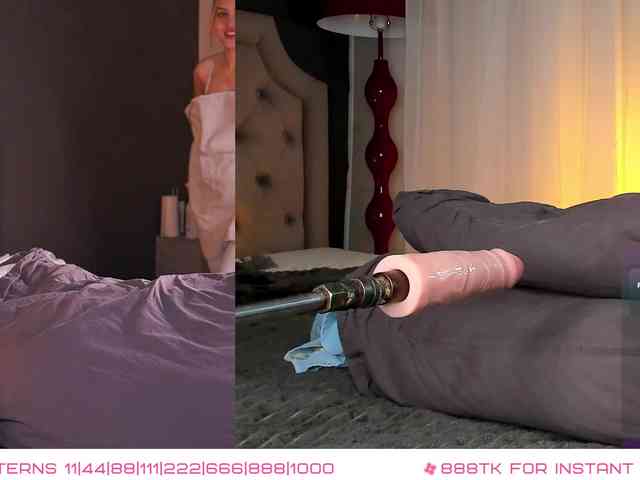 SexyBlondeDoll webcam