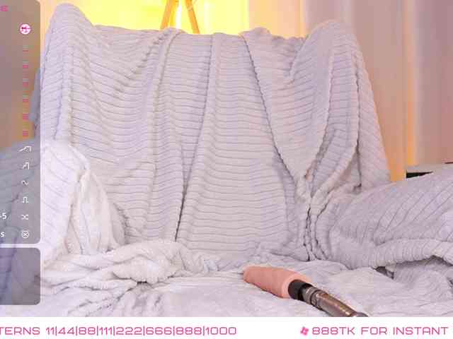 SexyBlondeDoll webcam