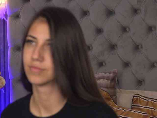KeylaBlair webcam