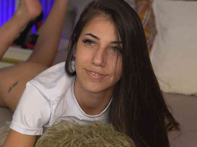 KeylaBlair webcam