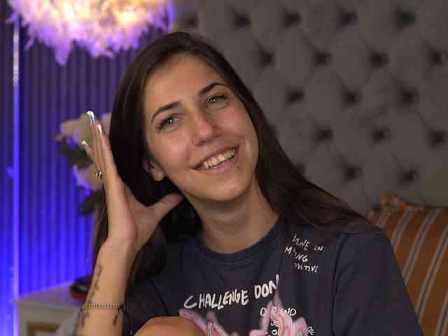 KeylaBlair webcam