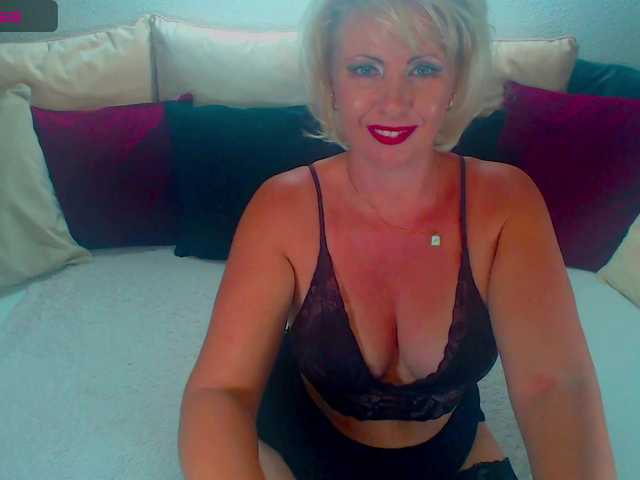 Alexin-McQueen live cam on BongaCams