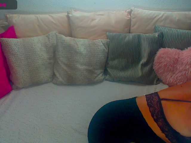 Alexin-McQueen Live Cam pe BongaCams