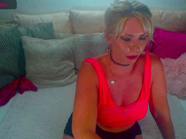 Alexin-McQueen webcam
