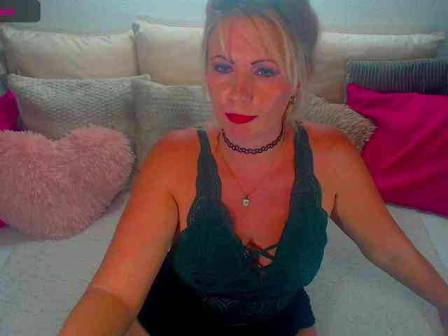 Alexin-McQueen webcam