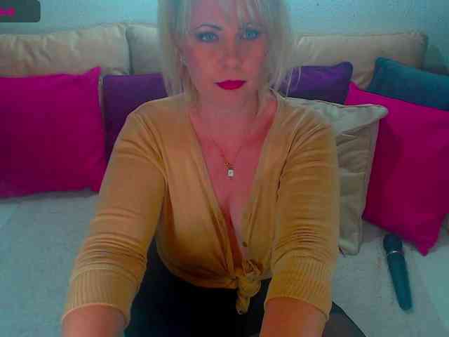 Alexin-McQueen webcam