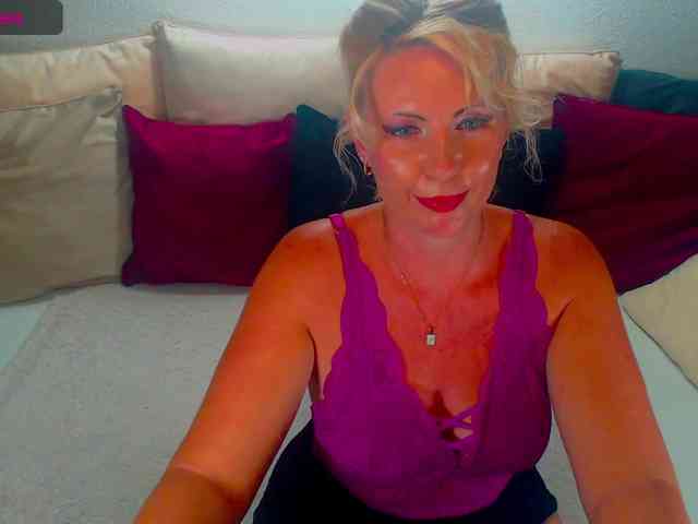 Alexin-McQueen webcam