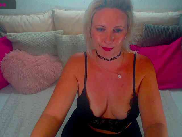 Alexin-McQueen webcam