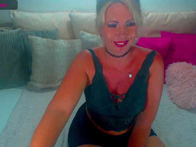 Alexin-McQueen webcam