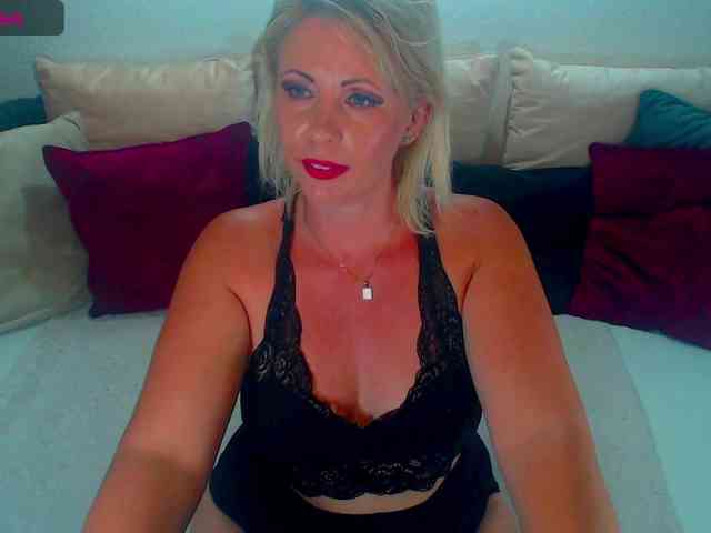 Alexin-McQueen webcam