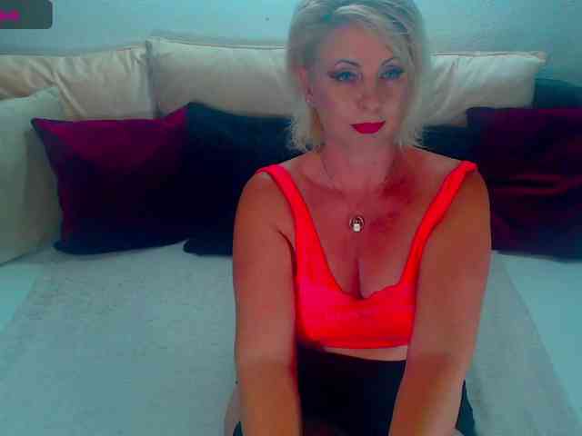 Alexin-McQueen webcam