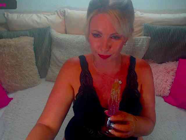 Alexin-McQueen webcam