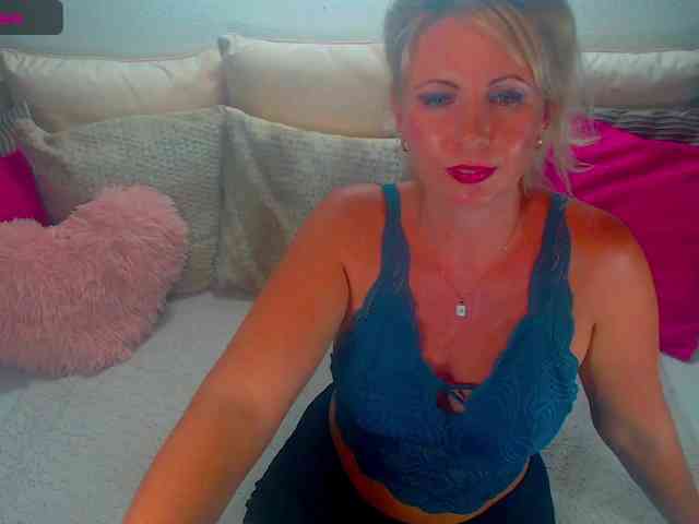 Alexin-McQueen webcam