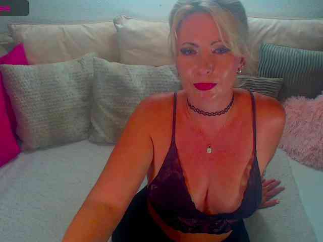 Alexin-McQueen webcam