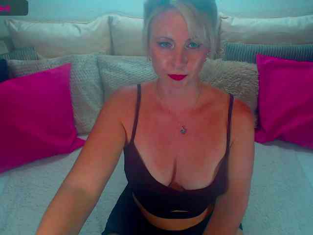 Alexin-McQueen webcam