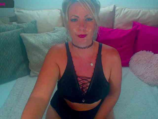 Alexin-McQueen webcam