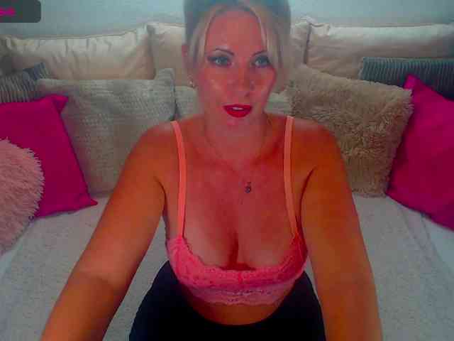 Alexin-McQueen webcam