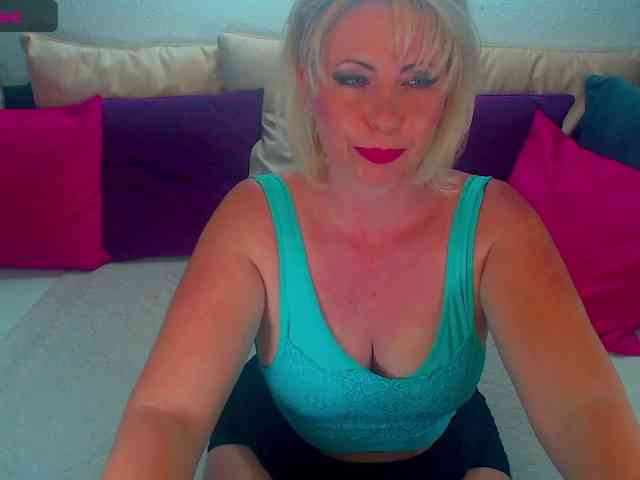 Alexin-McQueen webcam