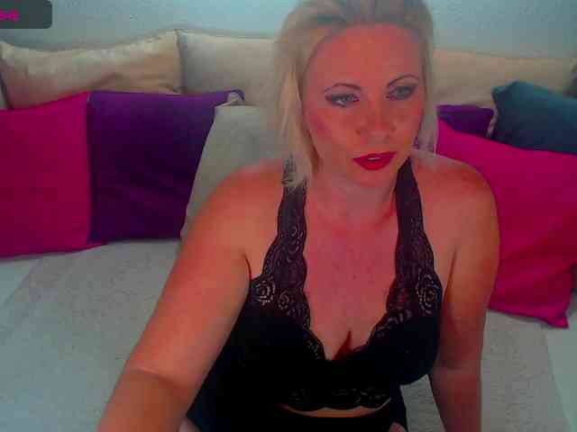 Alexin-McQueen webcam