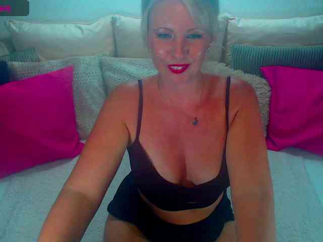 Alexin-McQueen webcam