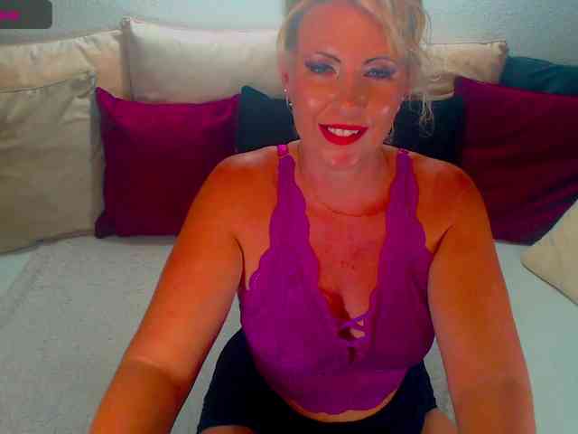 Alexin-McQueen webcam