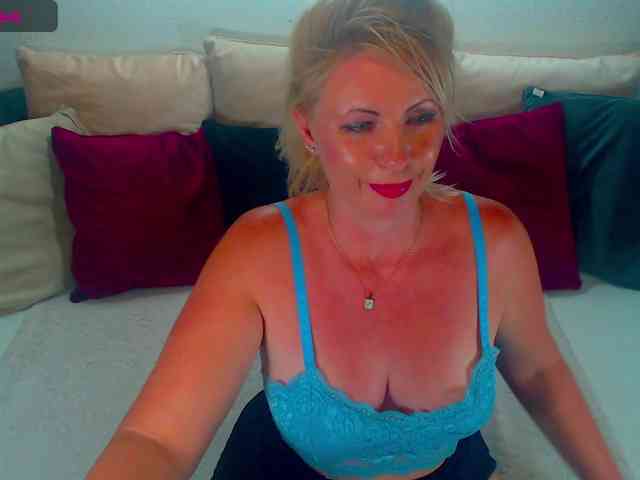 Alexin-McQueen webcam