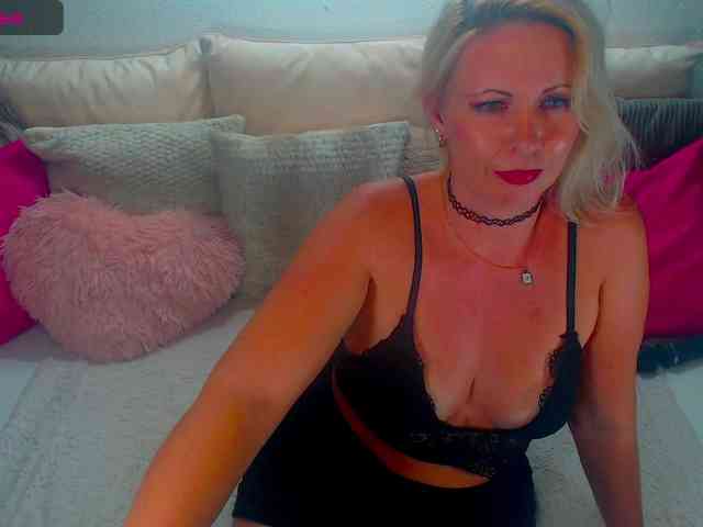Alexin-McQueen webcam