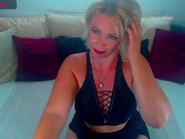 Alexin-McQueen webcam