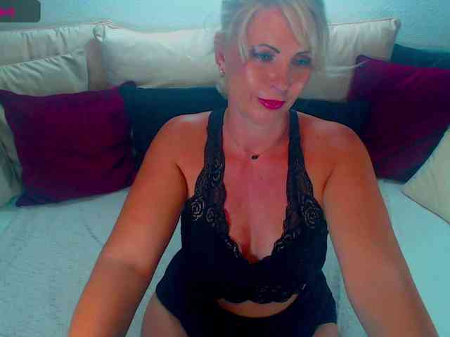 Alexin-McQueen webcam