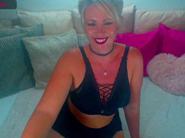 Alexin-McQueen webcam