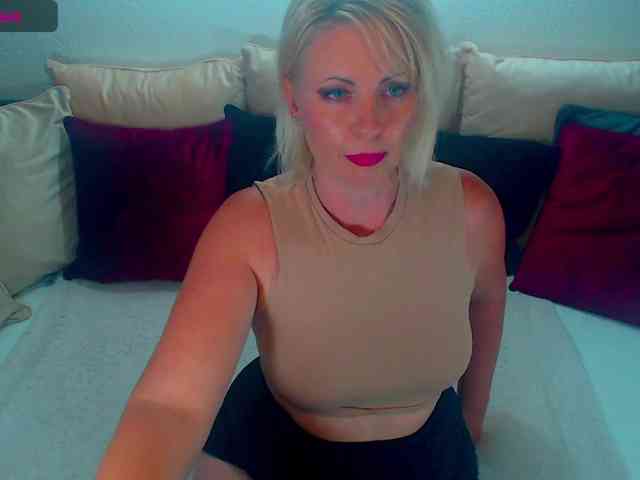 Alexin-McQueen webcam
