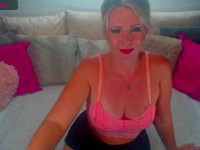 Alexin-McQueen webcam