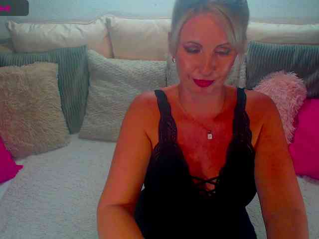 Alexin-McQueen webcam