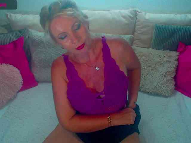 Alexin-McQueen webcam