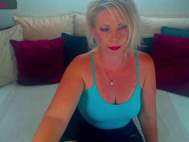 Alexin-McQueen webcam