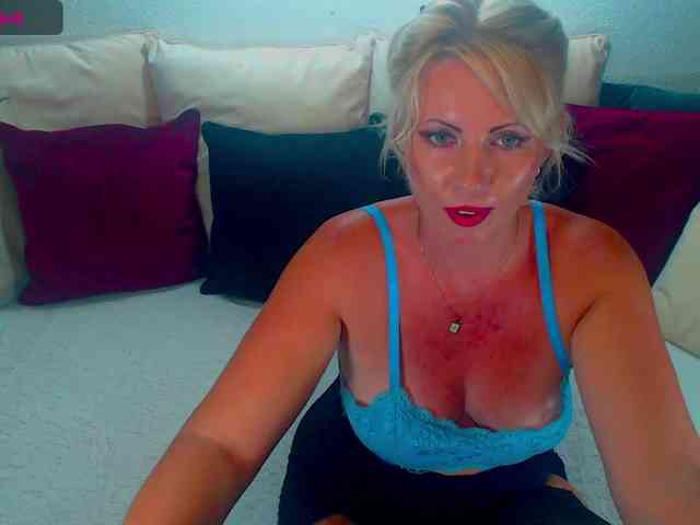 Alexin-McQueen webcam