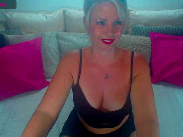 Alexin-McQueen webcam