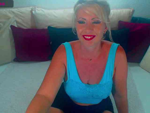 Alexin-McQueen webcam