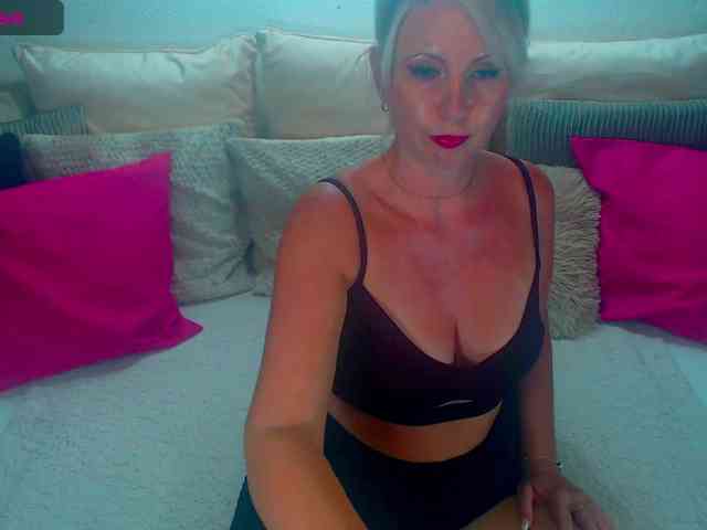Alexin-McQueen webcam