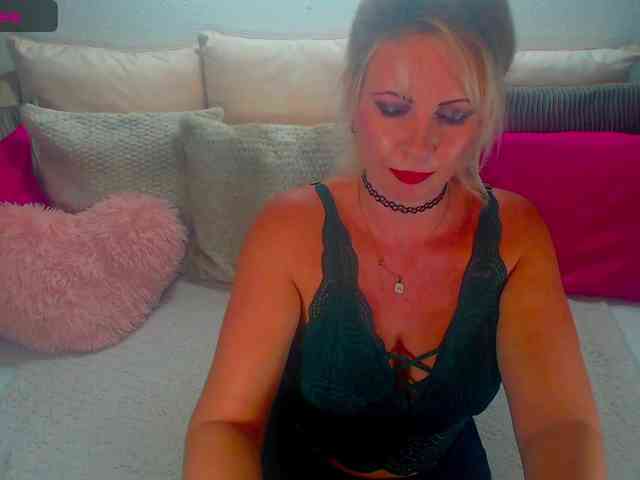 Alexin-McQueen webcam
